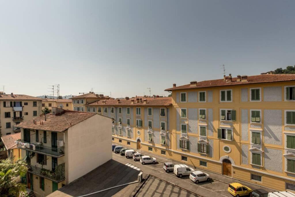 Sunny Top Floor In San Frediano فلورنس المظهر الخارجي الصورة