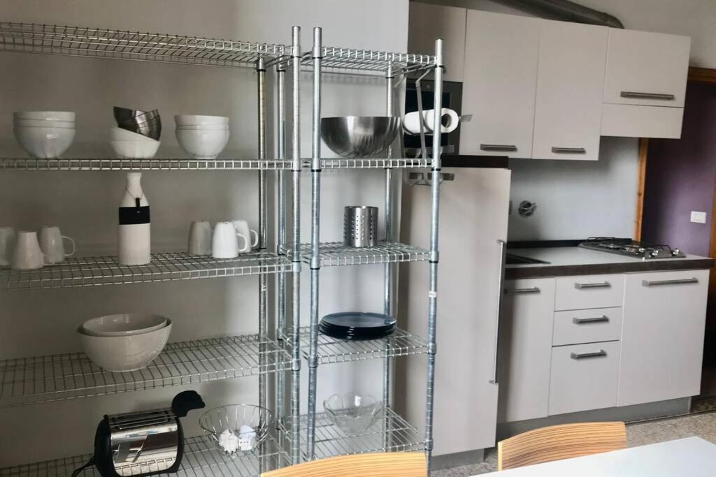 Sunny Top Floor In San Frediano فلورنس المظهر الخارجي الصورة